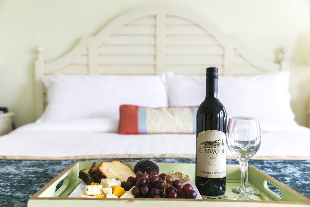 Mansion House Inn Vineyard Haven Exterior foto