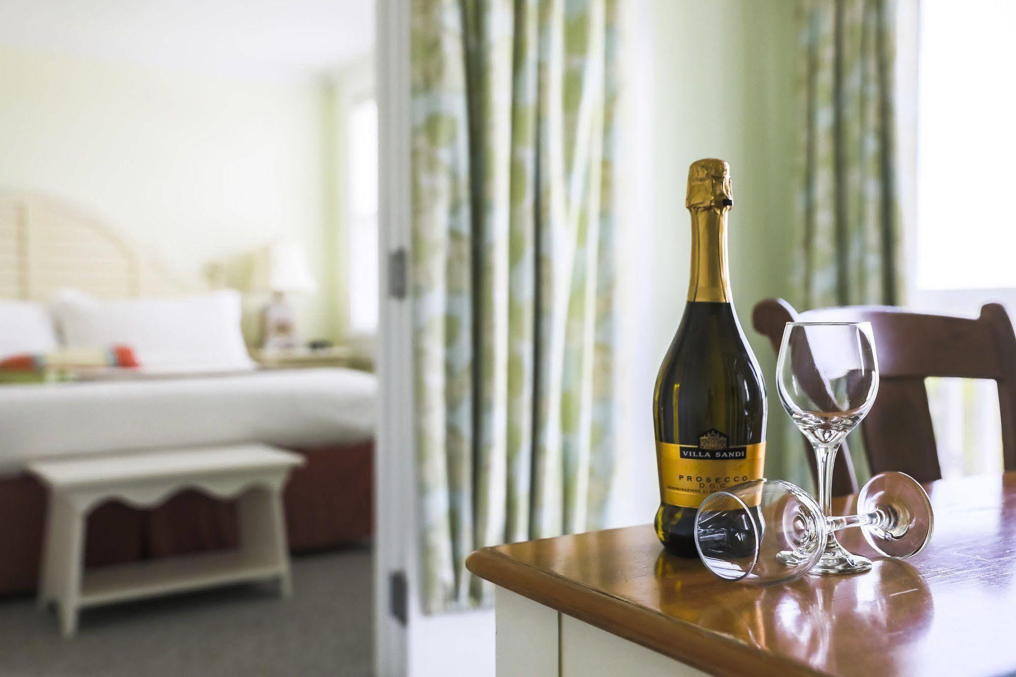 Mansion House Inn Vineyard Haven Exterior foto